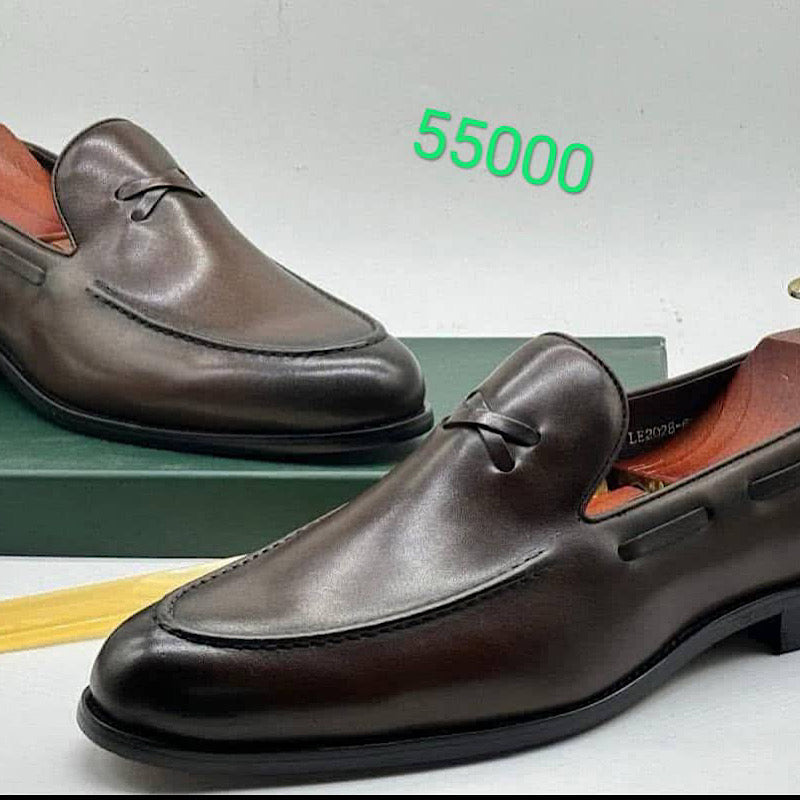 Soulier En Cuir A Lacets