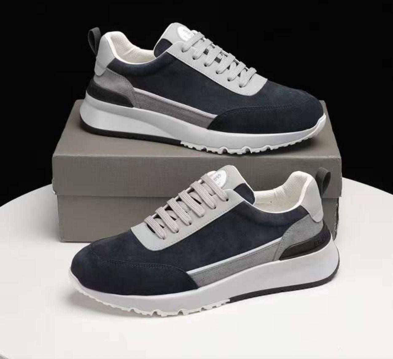 Importé chaussure Homme Basket très confortable 185000