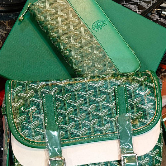 Sac à main pochette 50.000