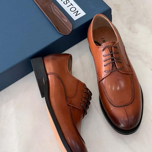 Soulier En Cuir A Lacets
