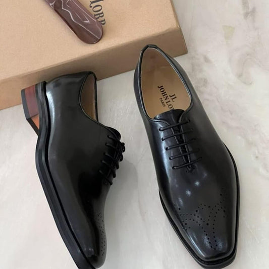 Soulier En Cuir A Lacets