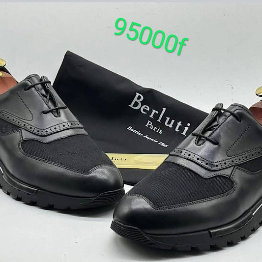 Soulier Berluti Paris En Cuir Noir 95,000