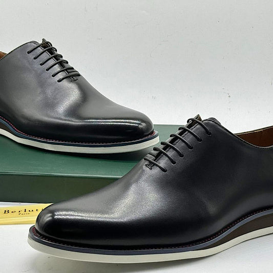 Soulier En Cuir A Lacets