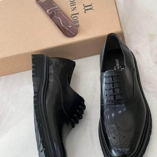Soulier En Cuir A Lacets