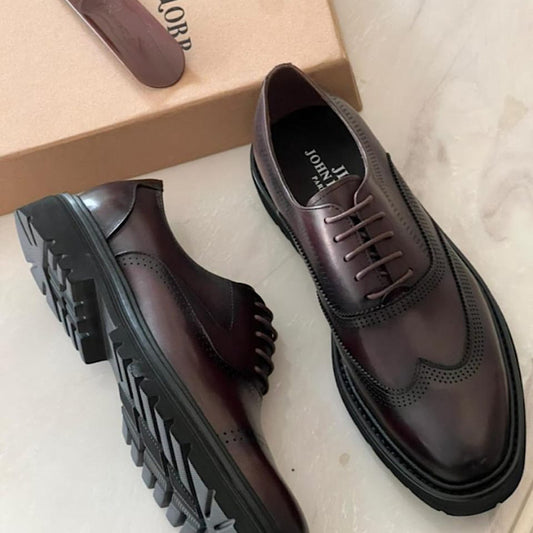Soulier En Cuir A Lacets