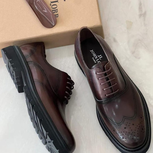 Soulier En Cuir A Lacets
