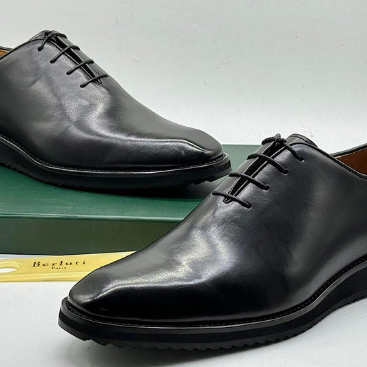 Soulier En Cuir A Lacets
