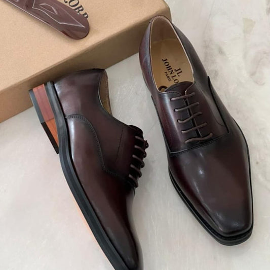 Soulier En Cuir A Lacets
