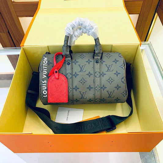 Sac à main femme 35000